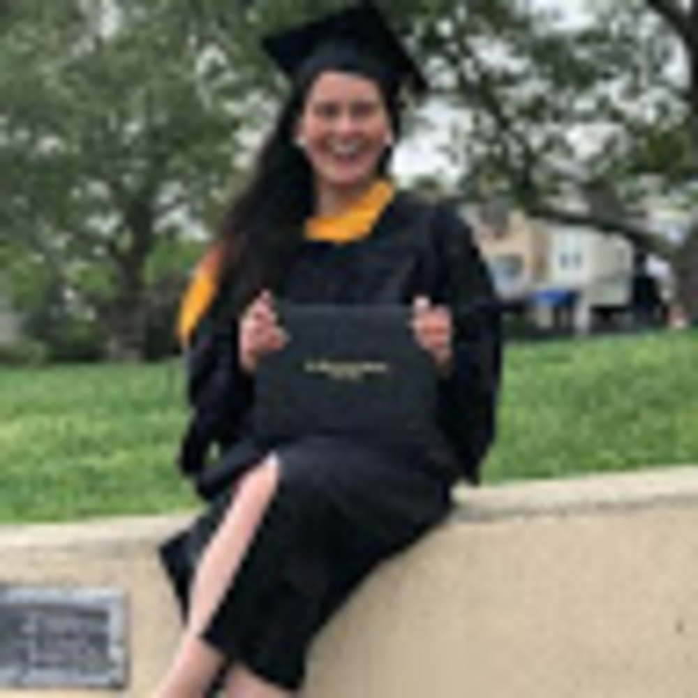 Meet your Posher, Christina